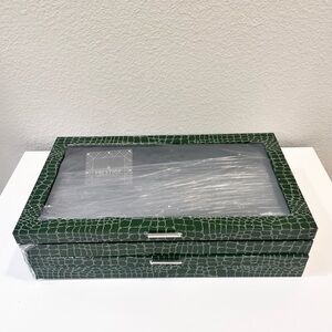 Colleen Lopez Green Crocodile-Patterned Jewelry Box